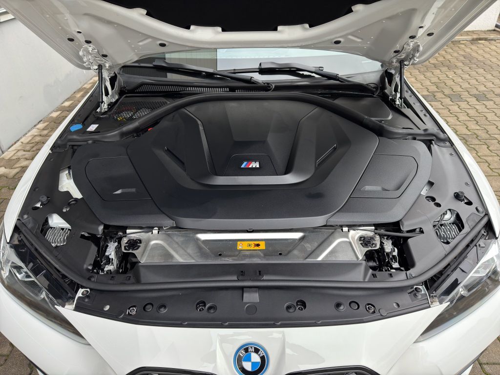 BMW i4 2022