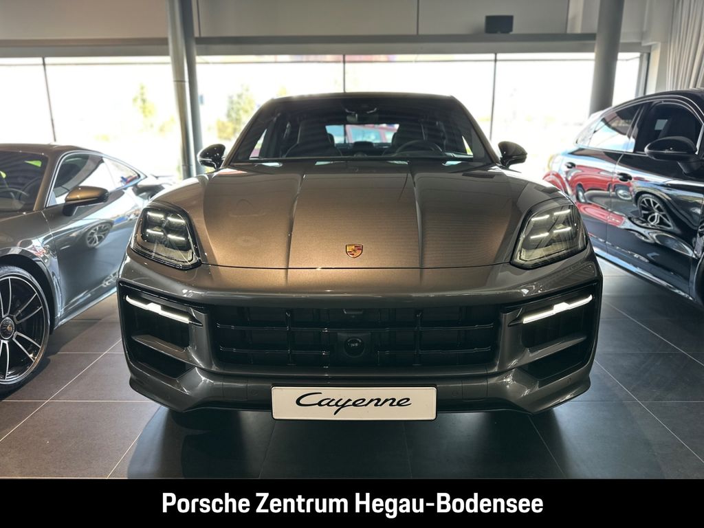 Porsche Cayenne 2025