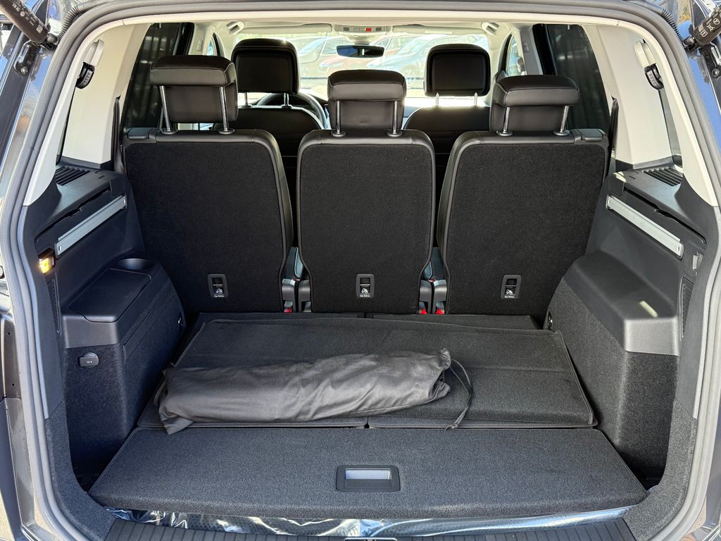 Volkswagen Touran 2025