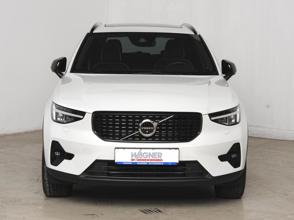 Volvo XC40 2022