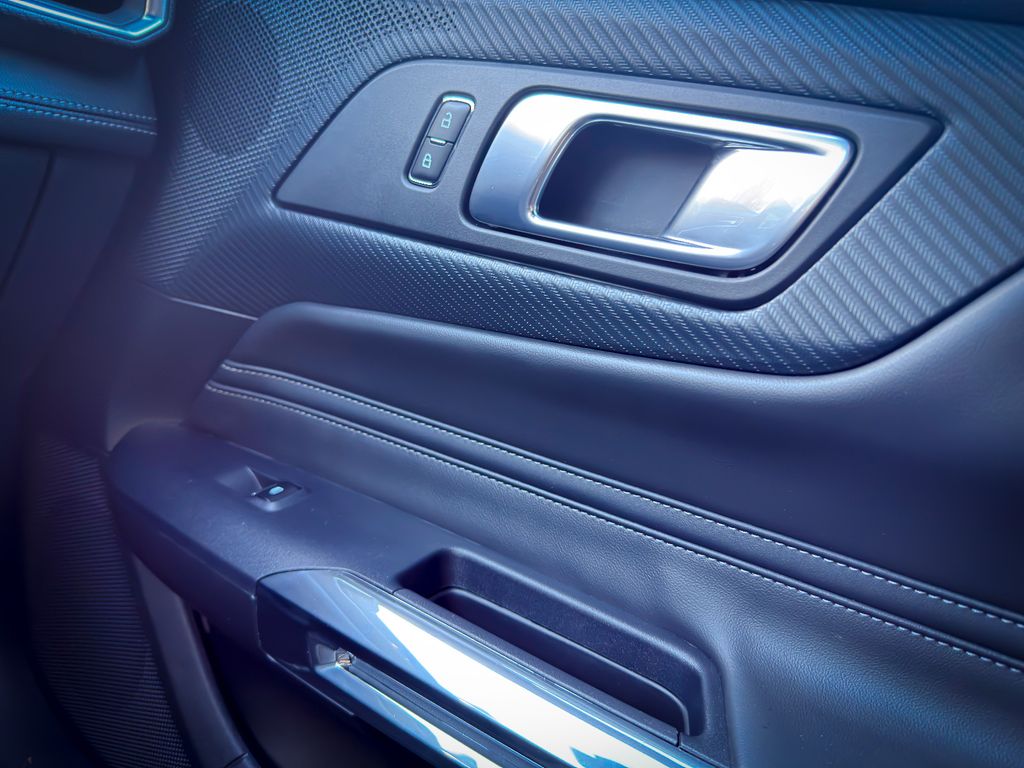 Ford Mustang 2024