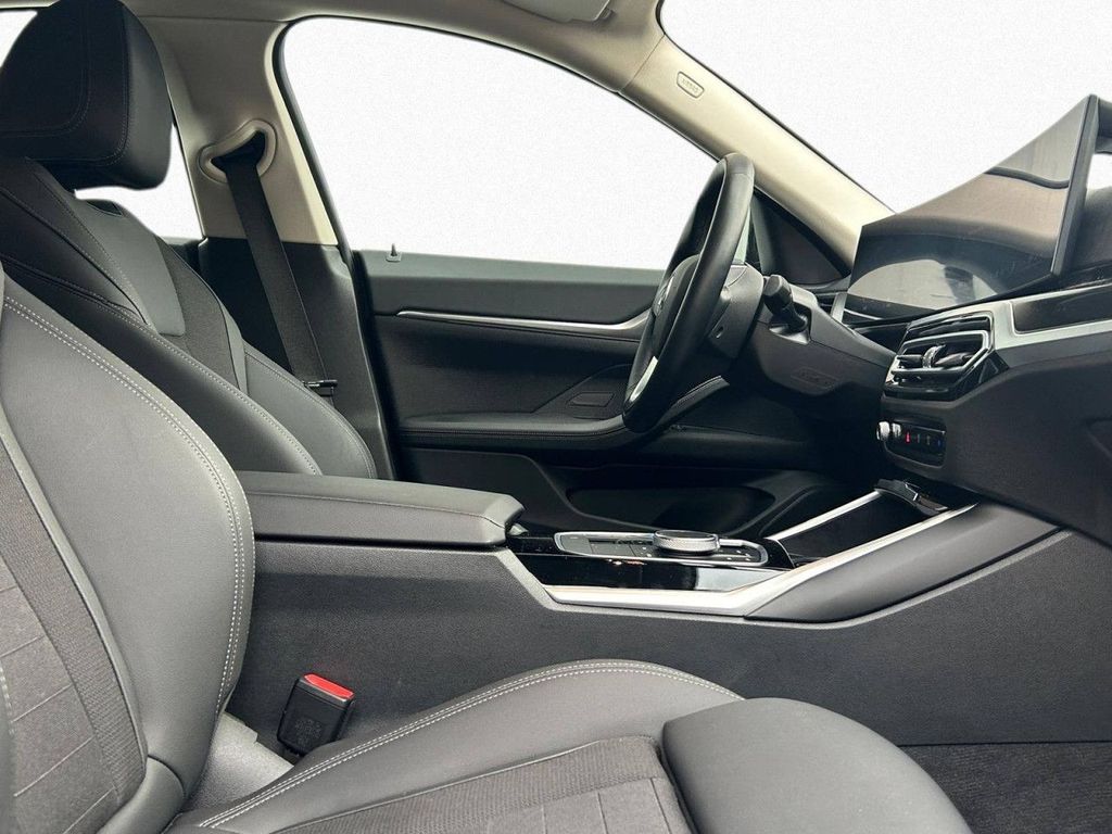 BMW i4 2023