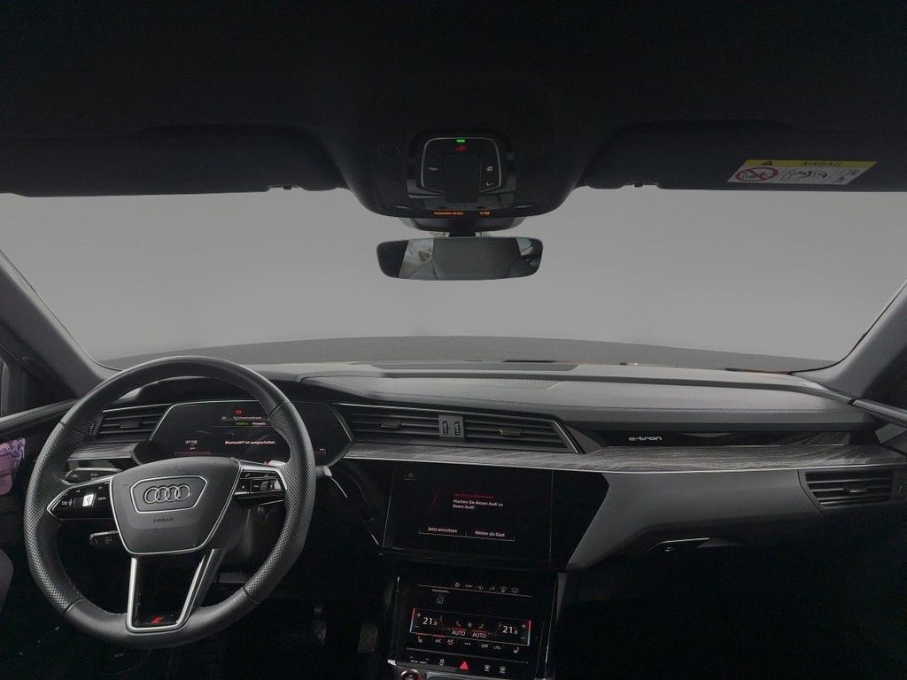 Audi e-tron 2022