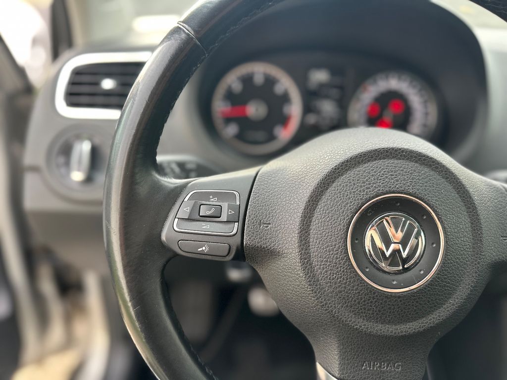 Volkswagen Polo 2014
