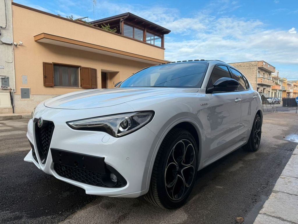 Alfa Romeo Stelvio 2022