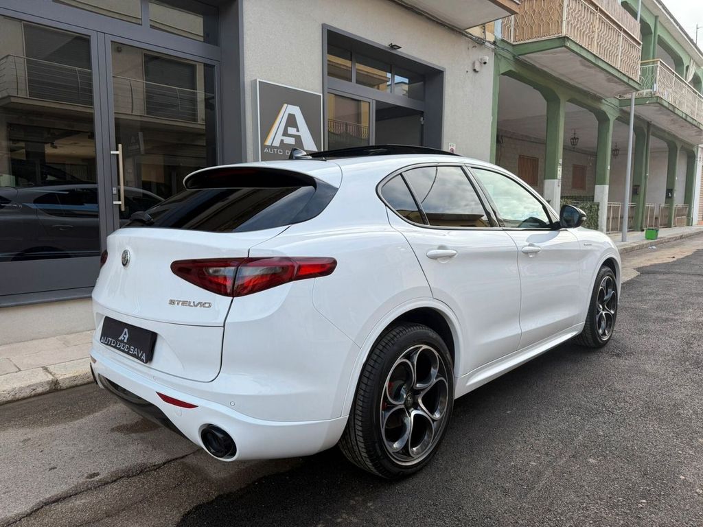 Alfa Romeo Stelvio 2022