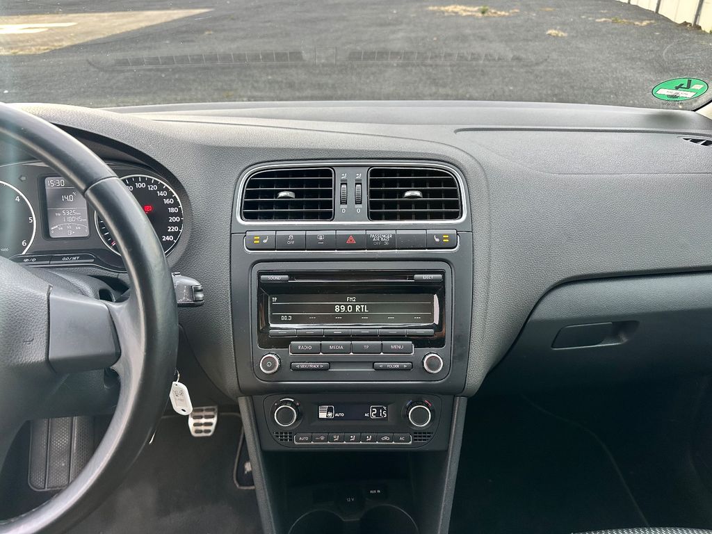 Volkswagen Polo 2014