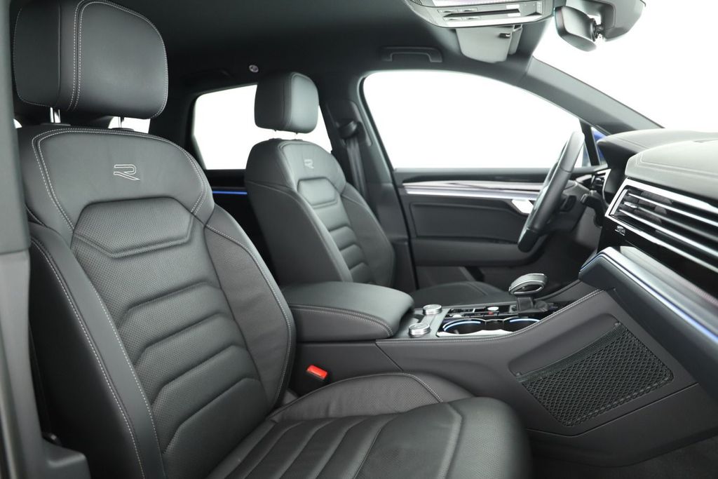 Volkswagen Touareg 2025