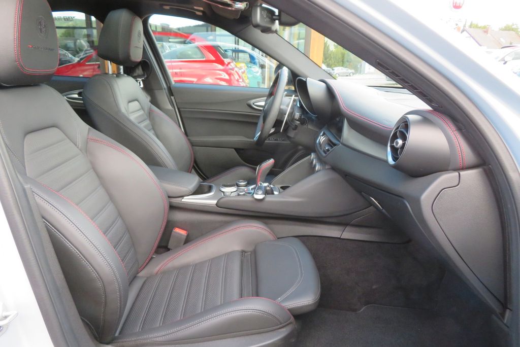 Alfa Romeo Giulia 2023