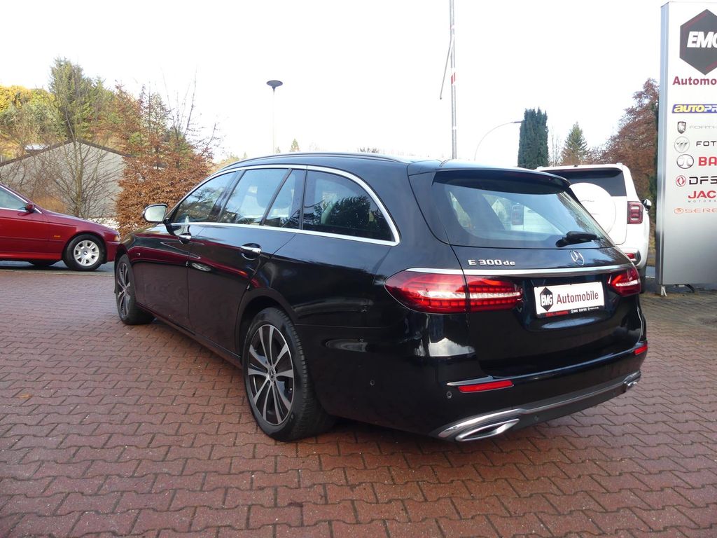 Mercedes-Benz E 300 2021