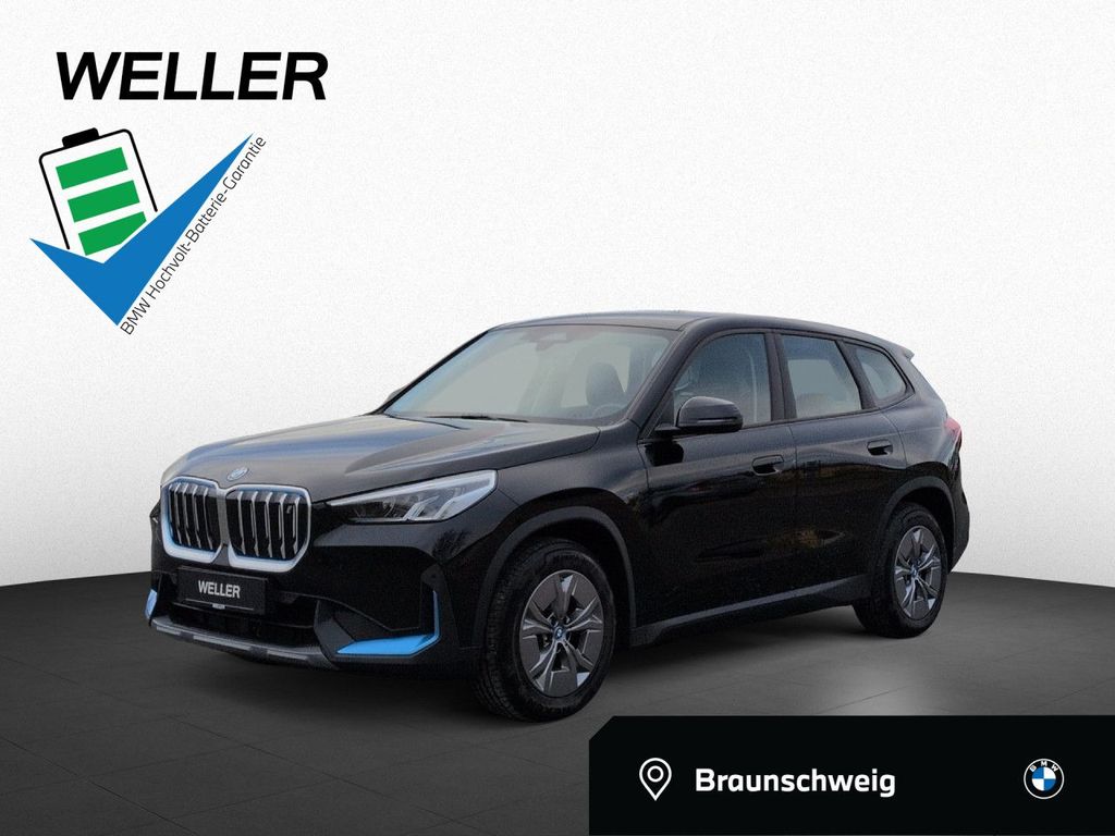 BMW iX1 2023