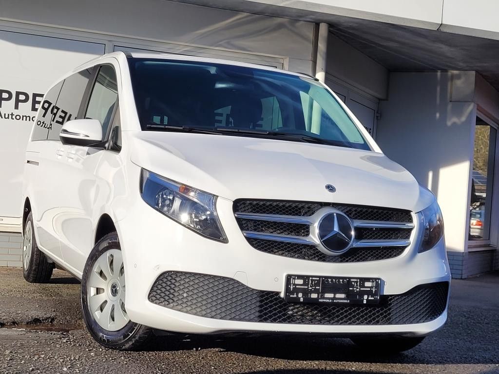 Mercedes-Benz V 220 2022