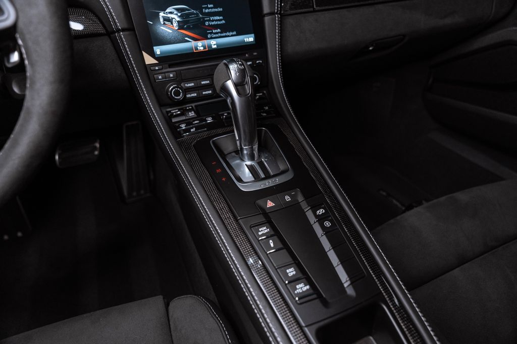 Porsche Cayman 2023