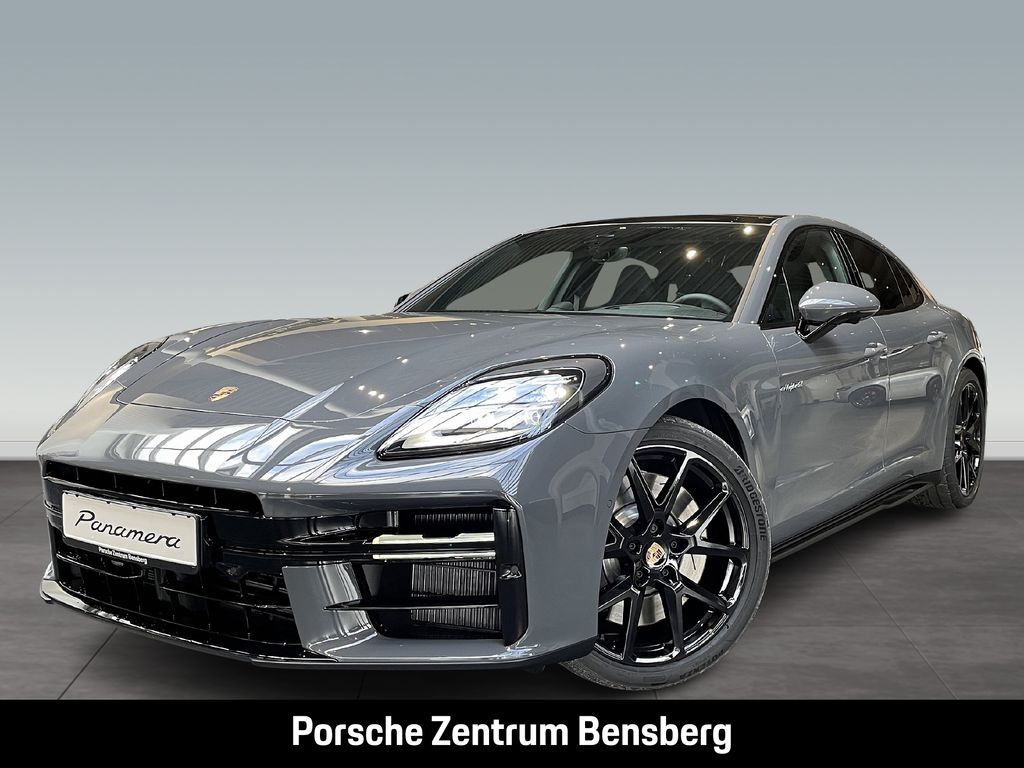 Porsche Panamera 2025