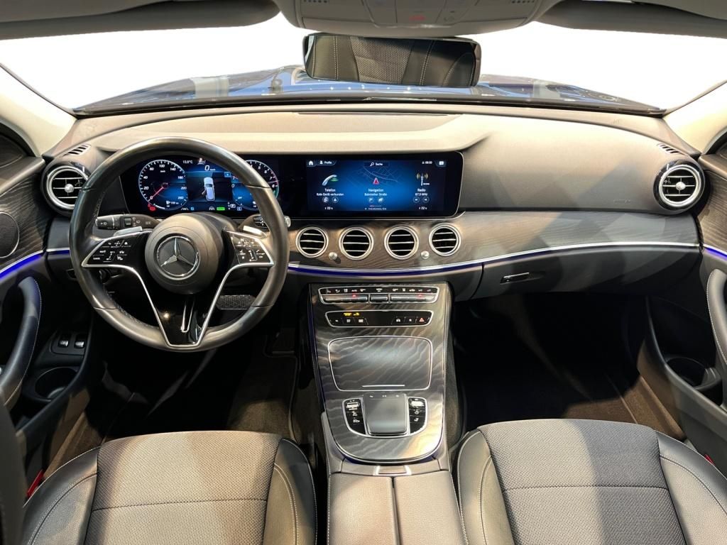 Mercedes-Benz E 300 2022