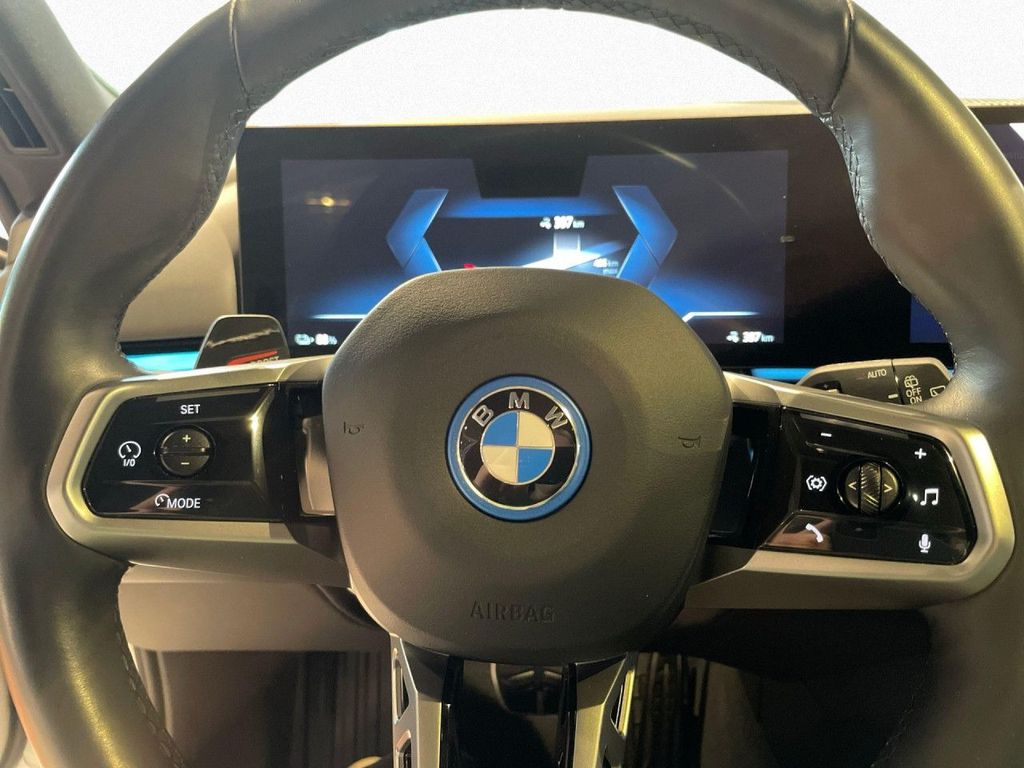 BMW i5 2024