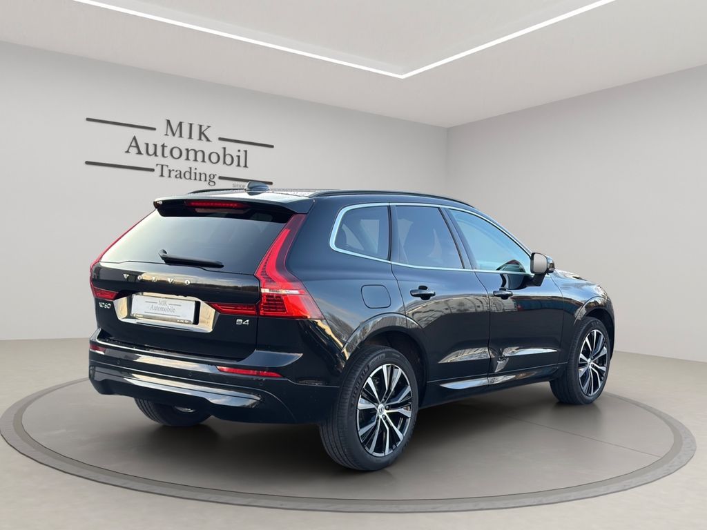 Volvo XC60 2022