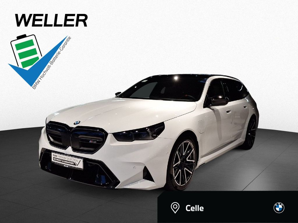 BMW M5 2025