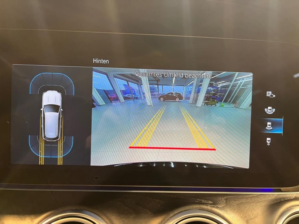 Mercedes-Benz E 300 2022