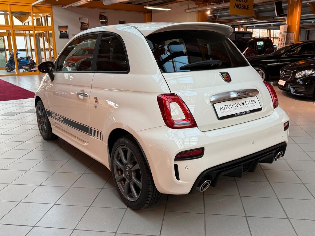Abarth 595 2021