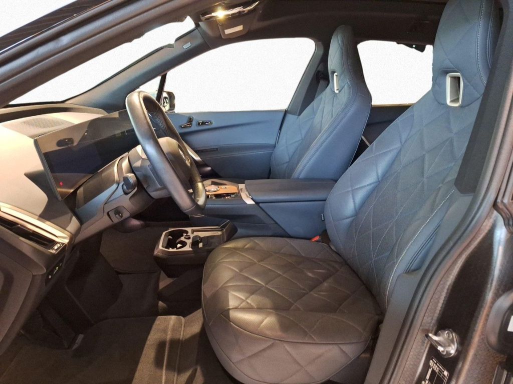 BMW iX 2023