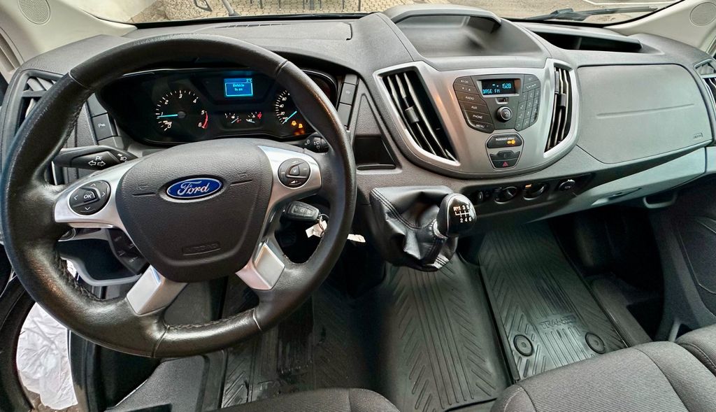 Ford Transit 2019