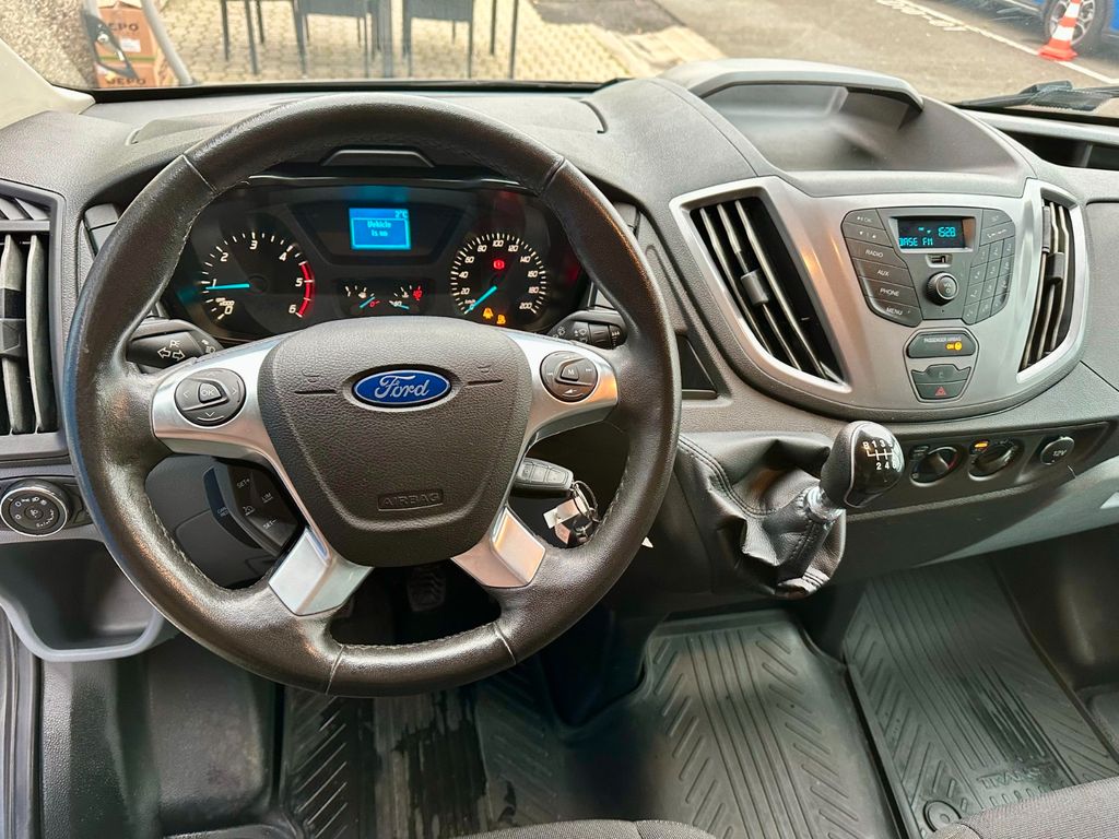 Ford Transit 2019