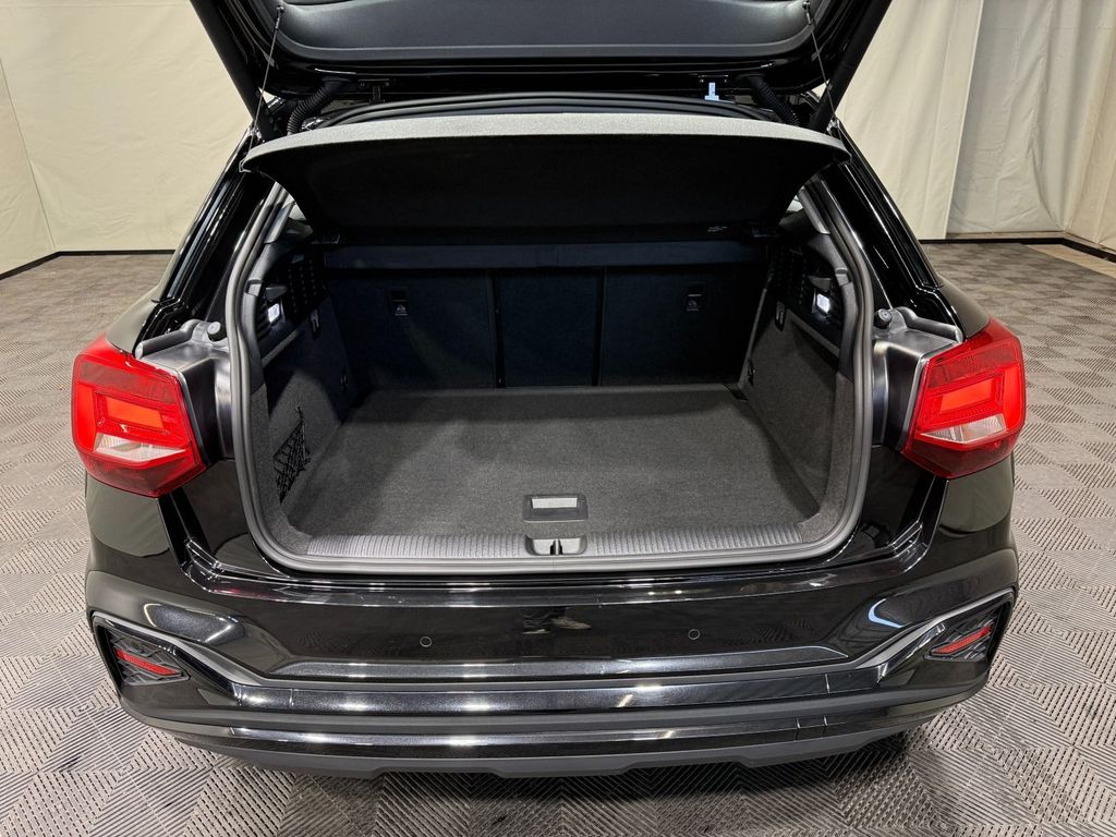 Audi Q2 2024