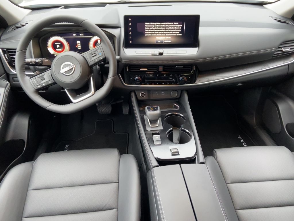 Nissan X-Trail 2025