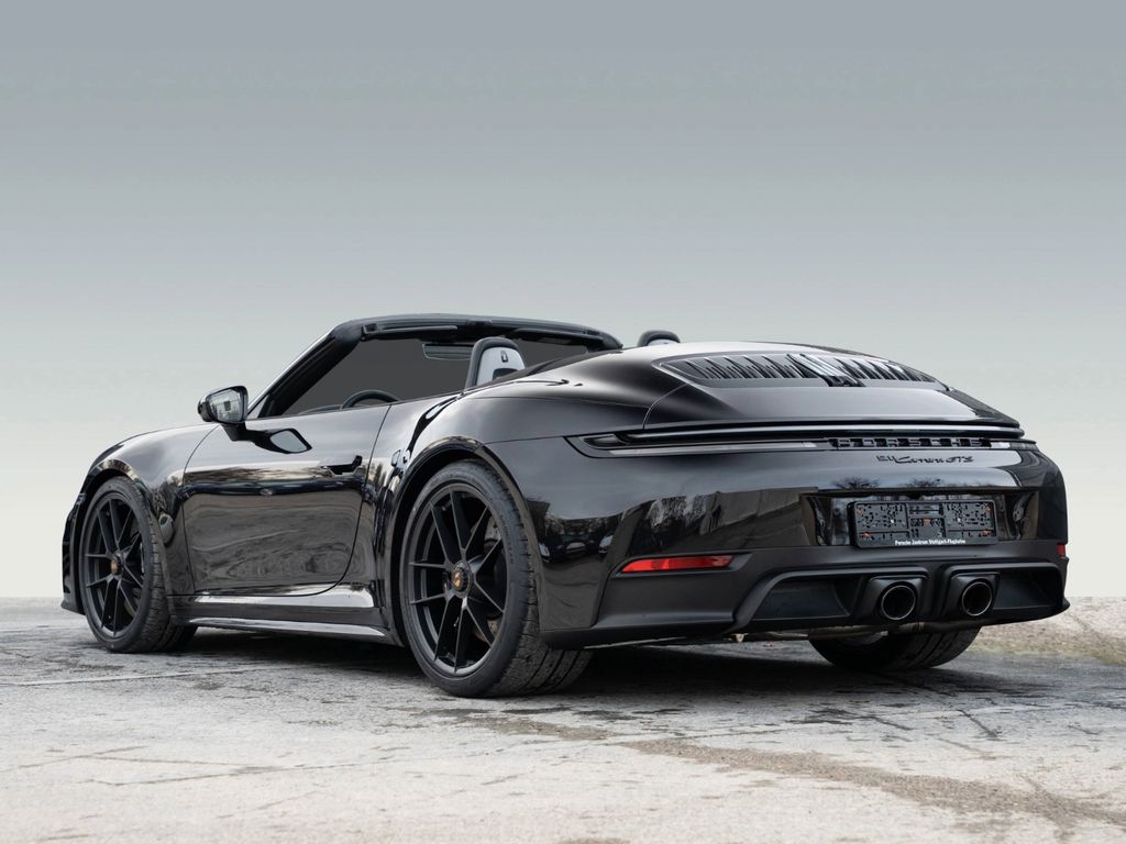 Porsche 992