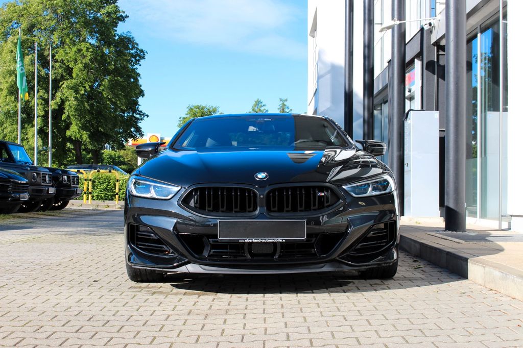 BMW M850 2023
