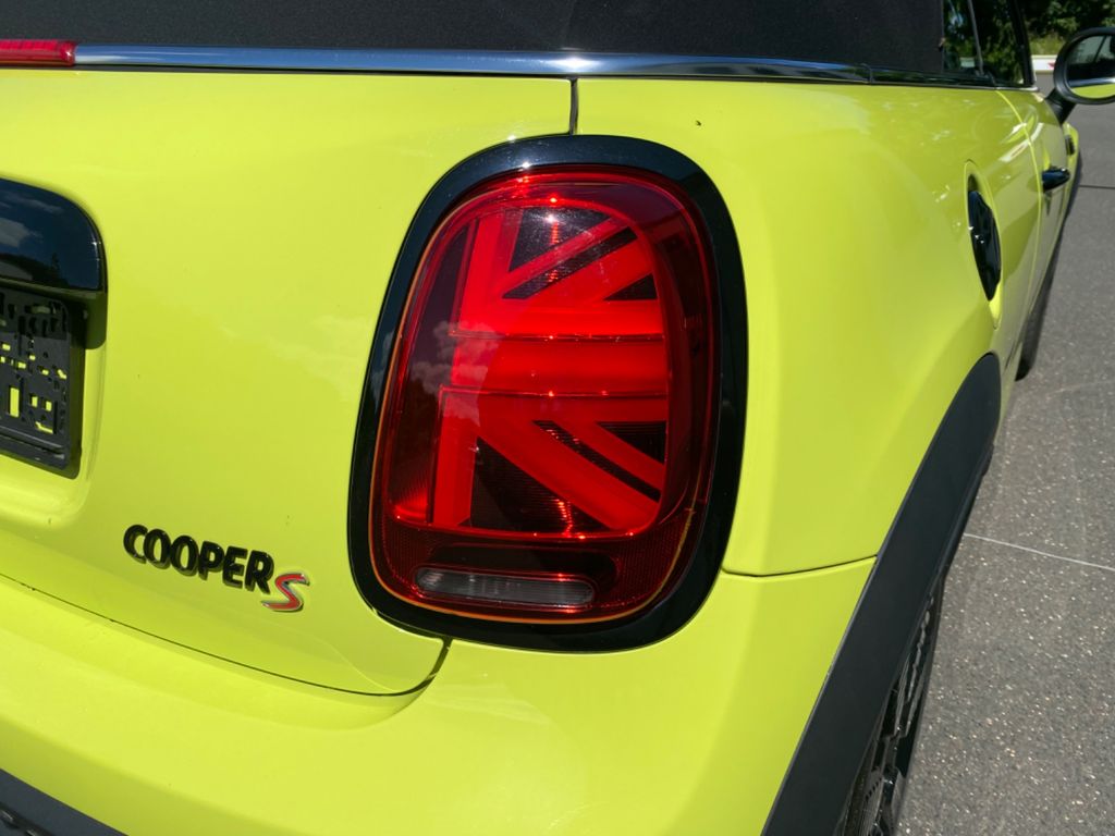 MINI Cooper S Cabrio 2022