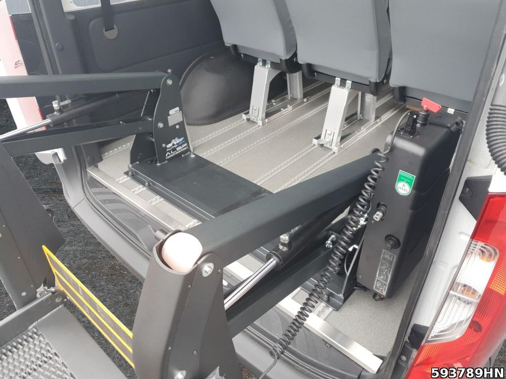 Mercedes-Benz Sprinter 2024