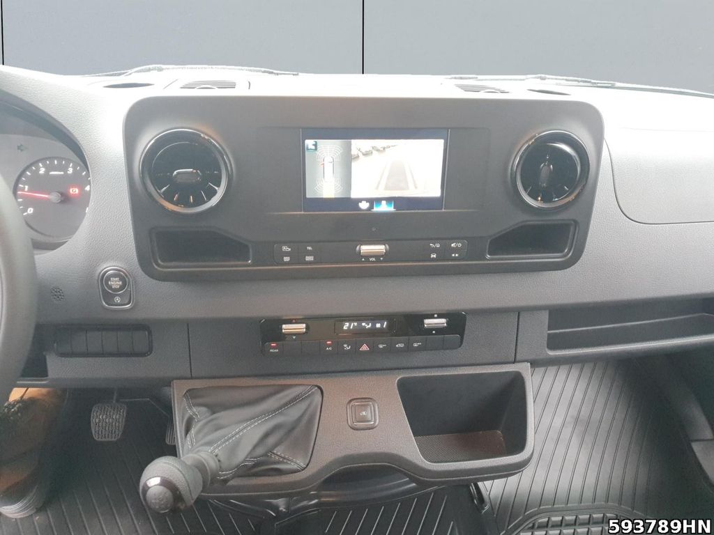 Mercedes-Benz Sprinter 2024