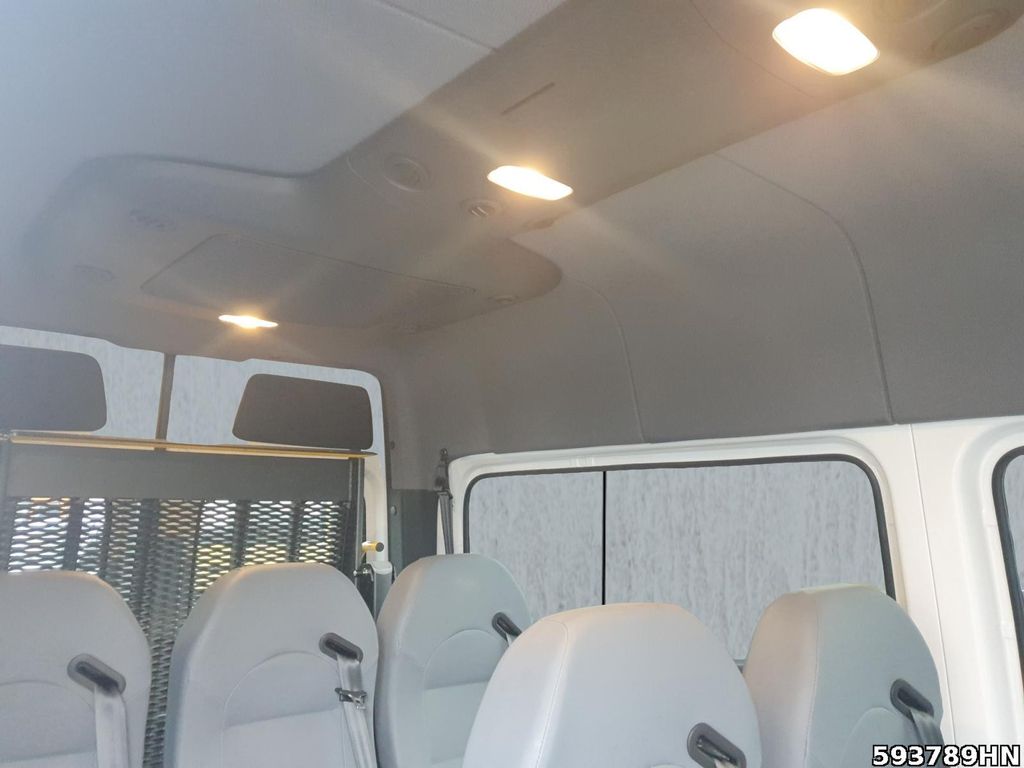 Mercedes-Benz Sprinter 2024