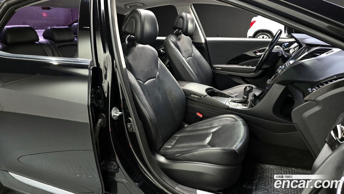 Hyundai Grandeur 2013