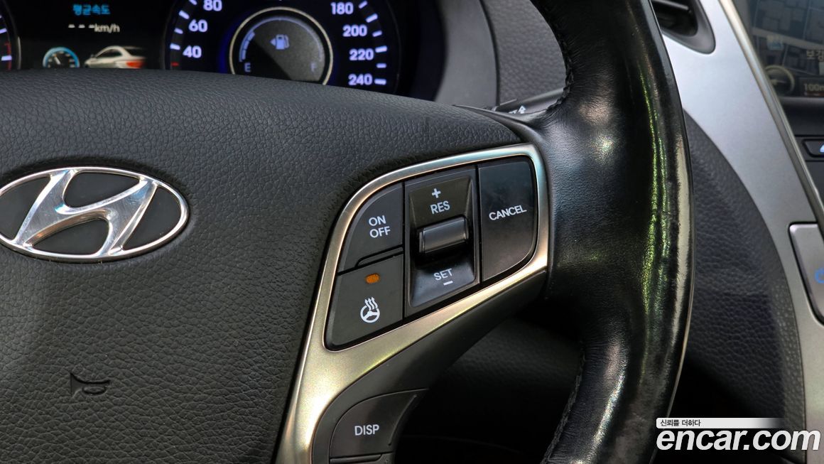 Hyundai Grandeur 2013