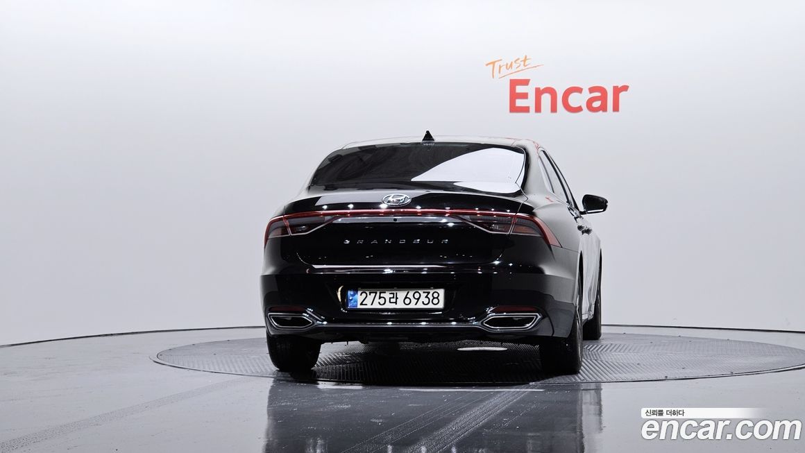 Hyundai Grandeur 2022