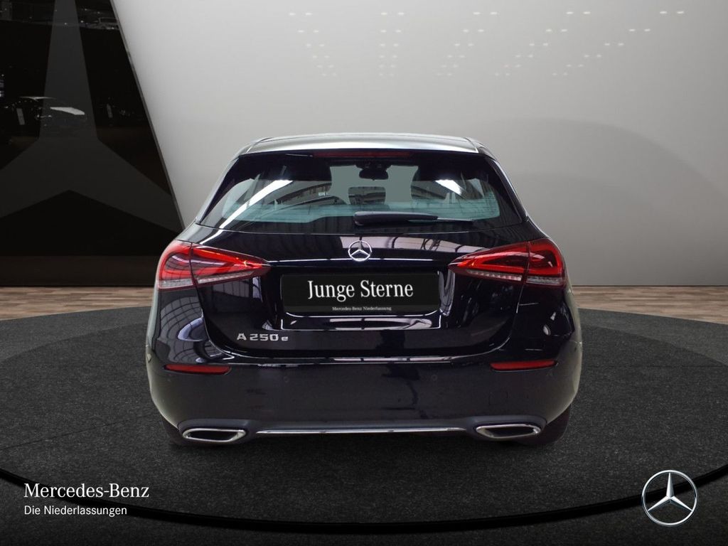 Mercedes-Benz A 250 2021