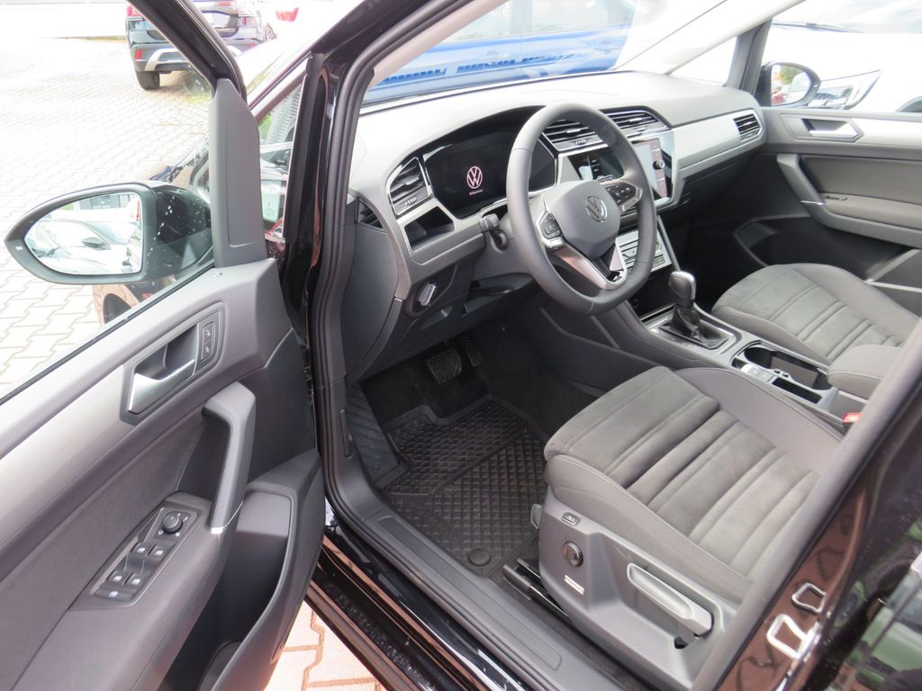 Volkswagen Touran 2024