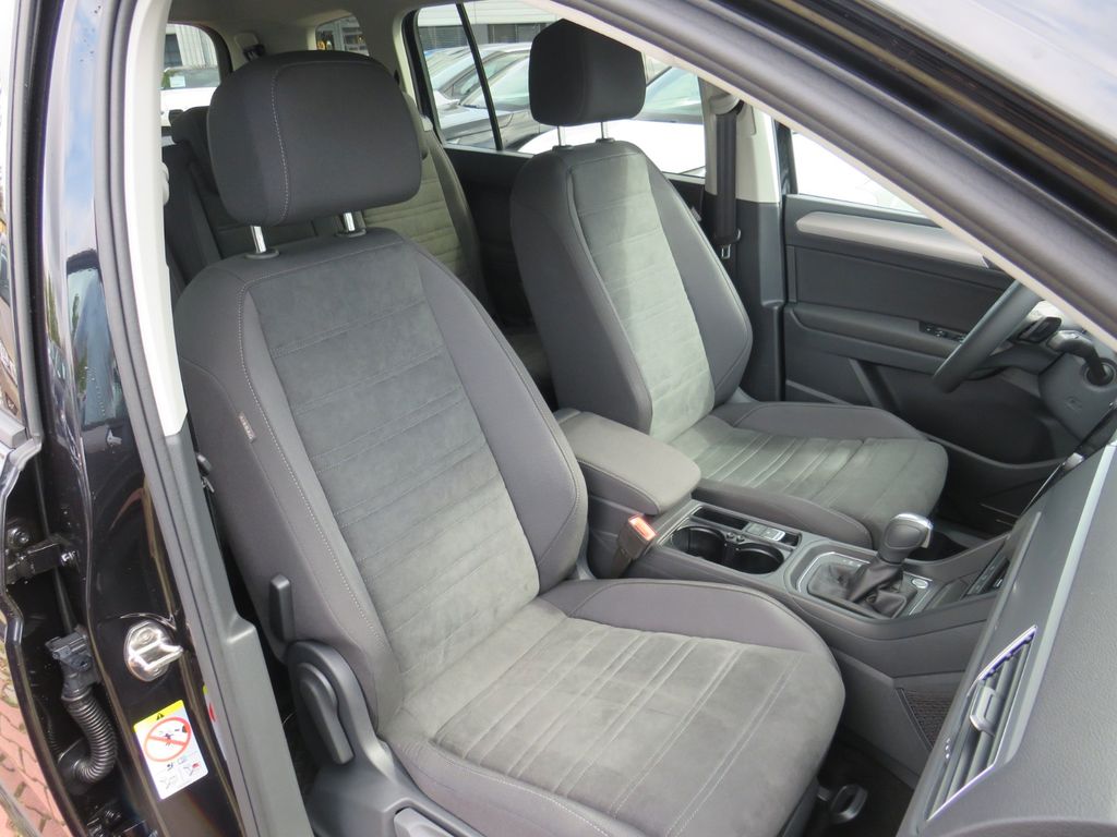Volkswagen Touran 2024