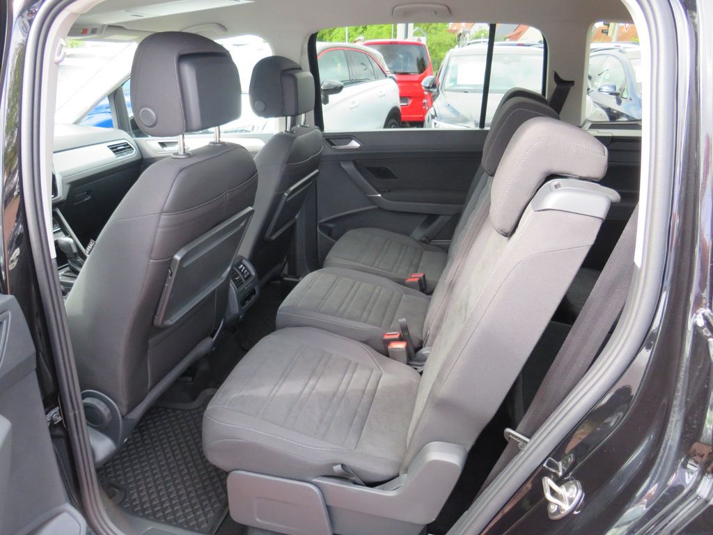 Volkswagen Touran 2024