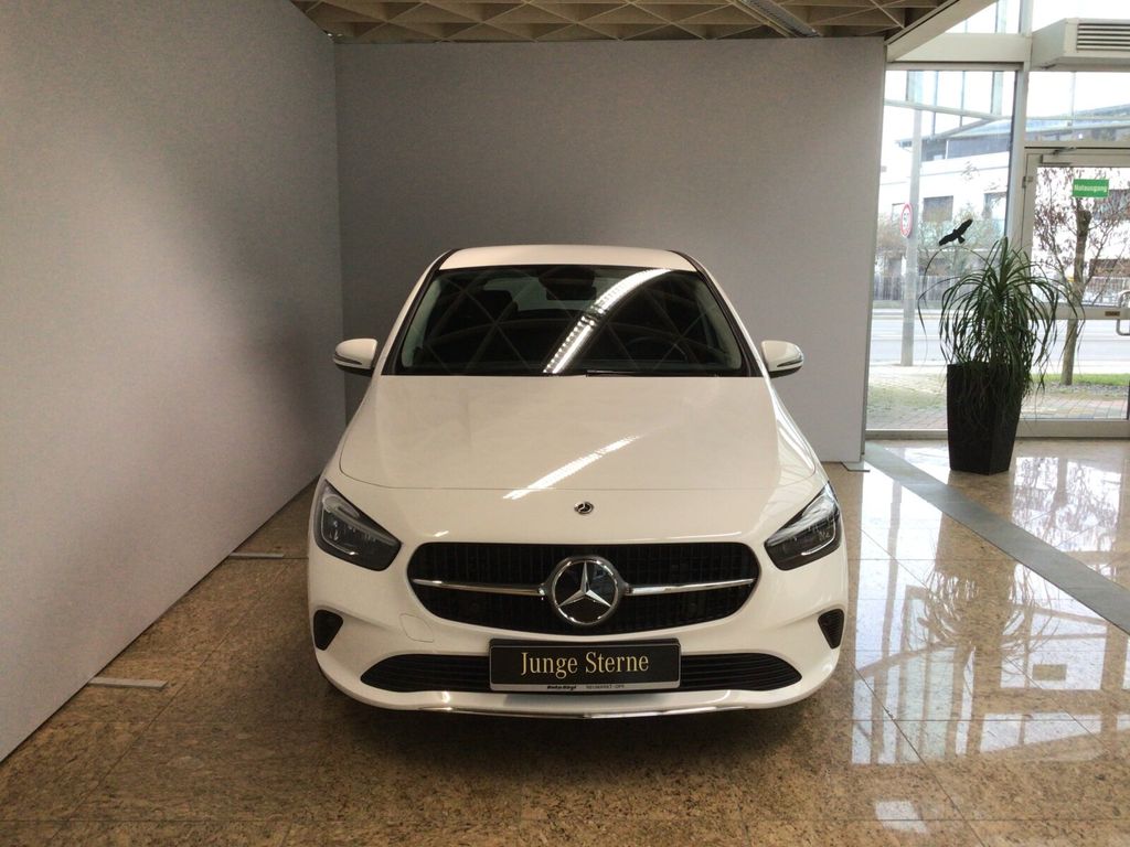 Mercedes-Benz B 250 2025