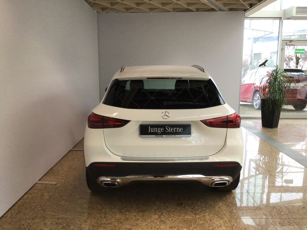 Mercedes-Benz GLA 250 2024