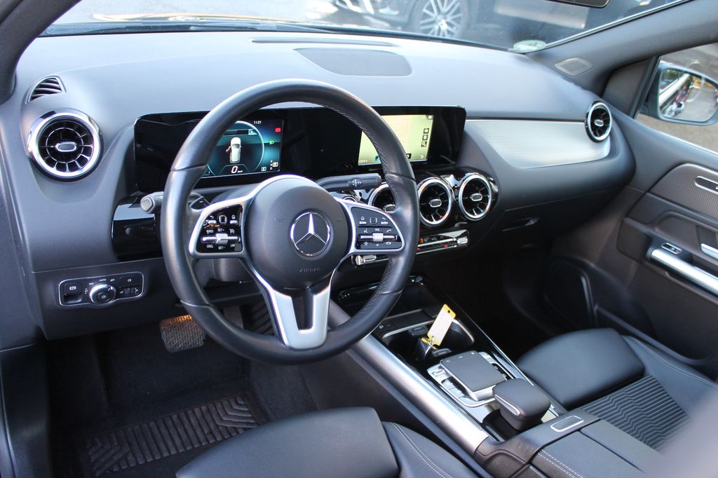 Mercedes-Benz B 200 2020