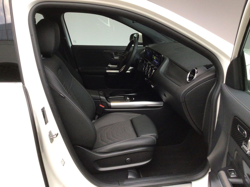 Mercedes-Benz GLA 250 2024