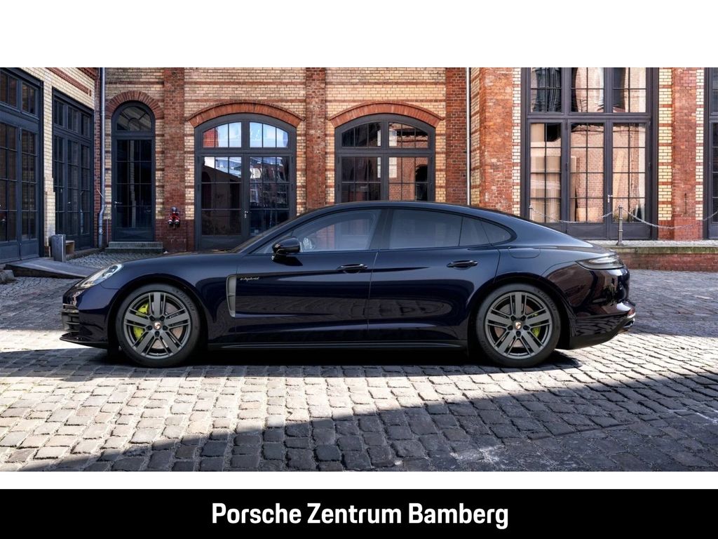 Porsche Panamera 2022