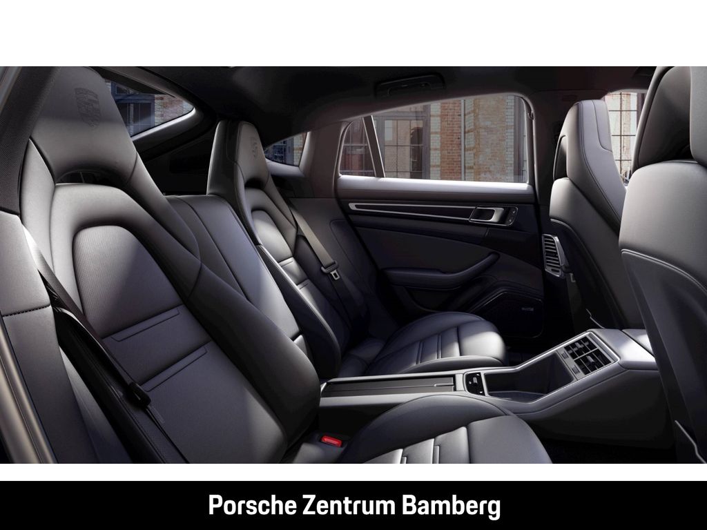 Porsche Panamera 2022