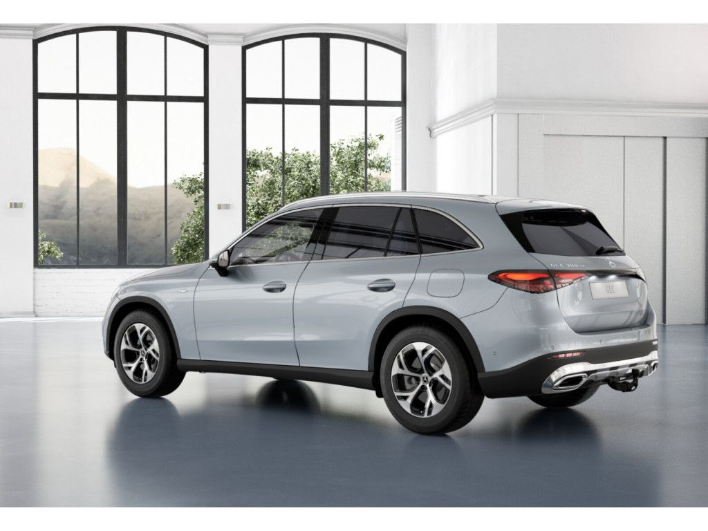 Mercedes-Benz GLC 300 2025