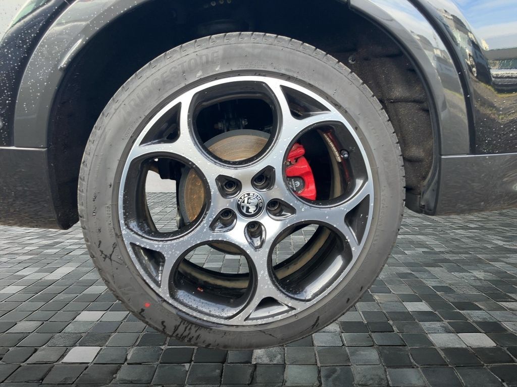 Alfa Romeo Tonale 2023